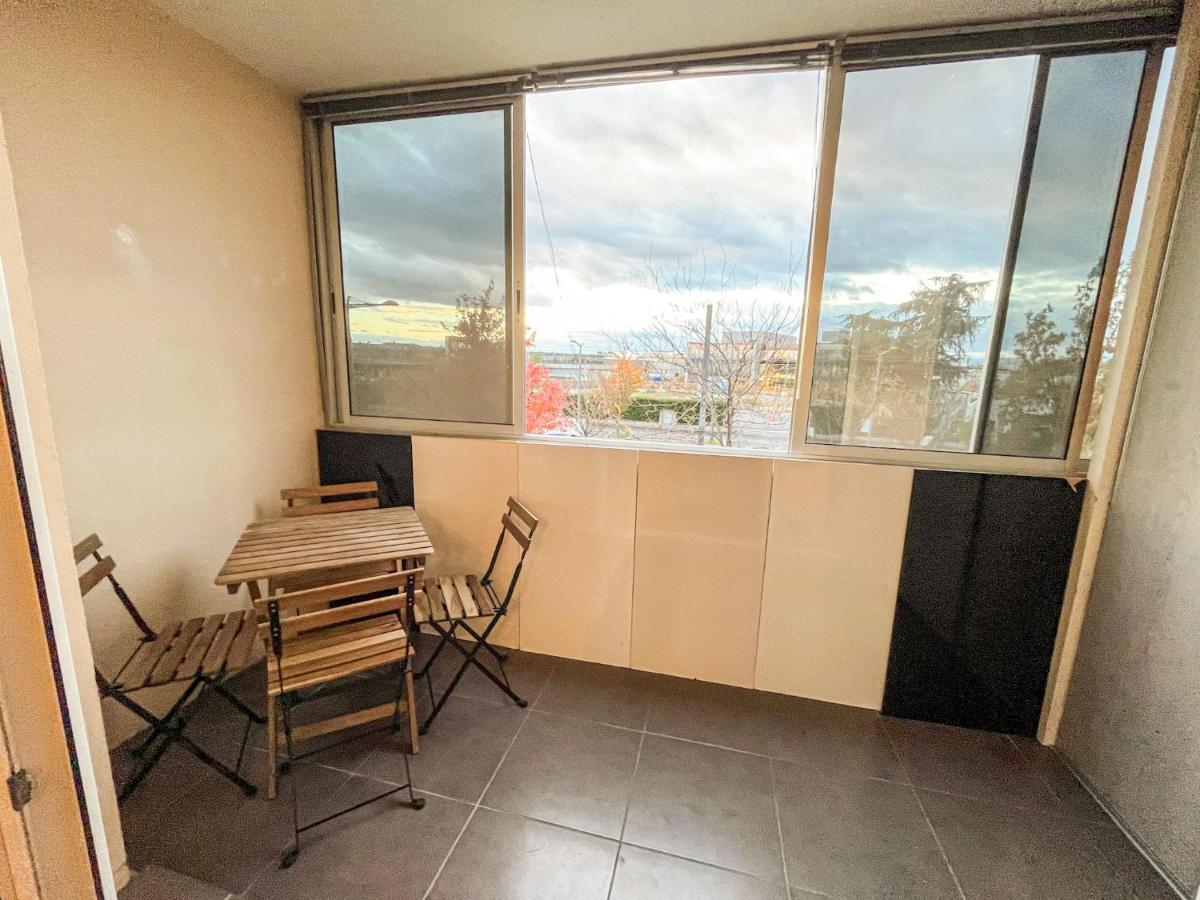 Suite Fanette Venissieux Bagian luar foto