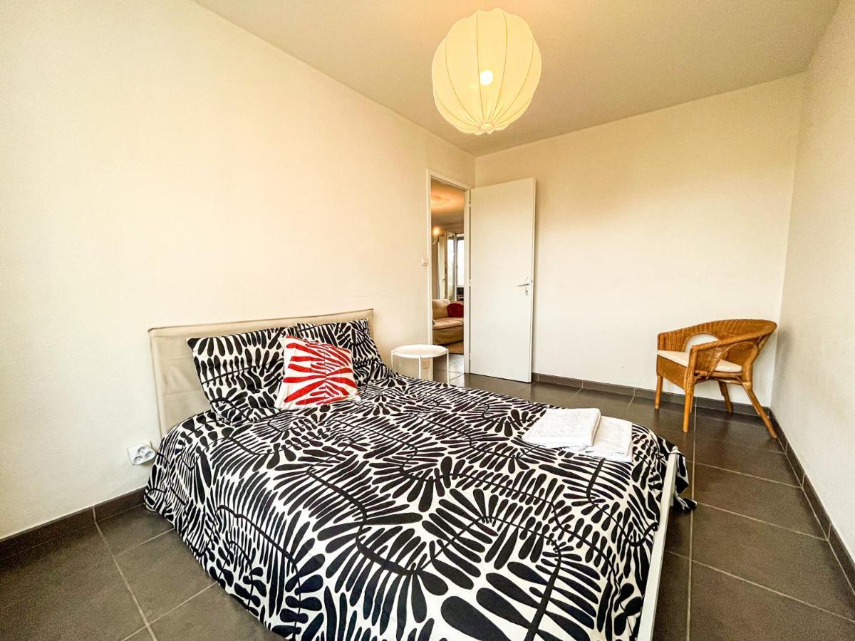 Suite Fanette Venissieux Bagian luar foto