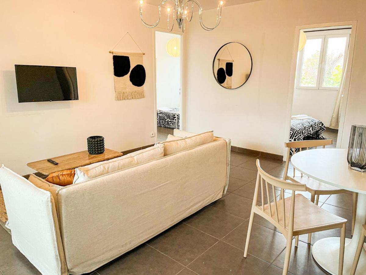 Suite Fanette Venissieux Bagian luar foto